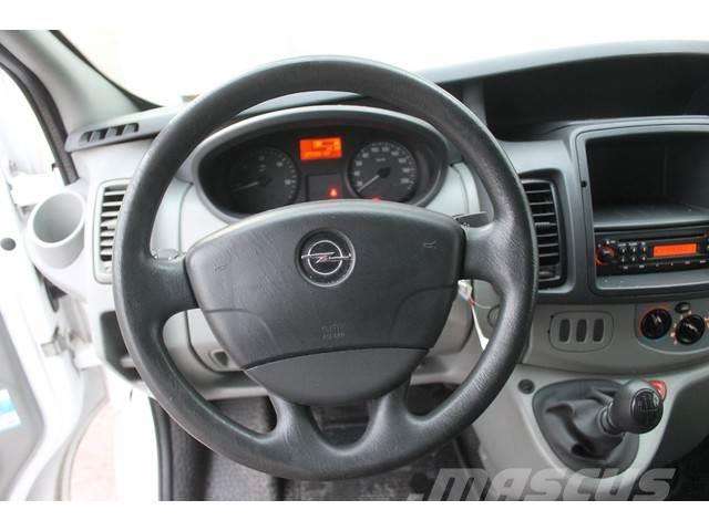 OPEL VIVARO