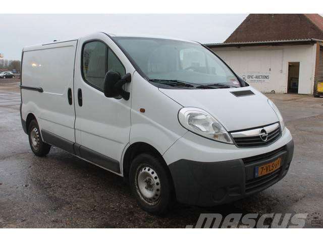OPEL VIVARO