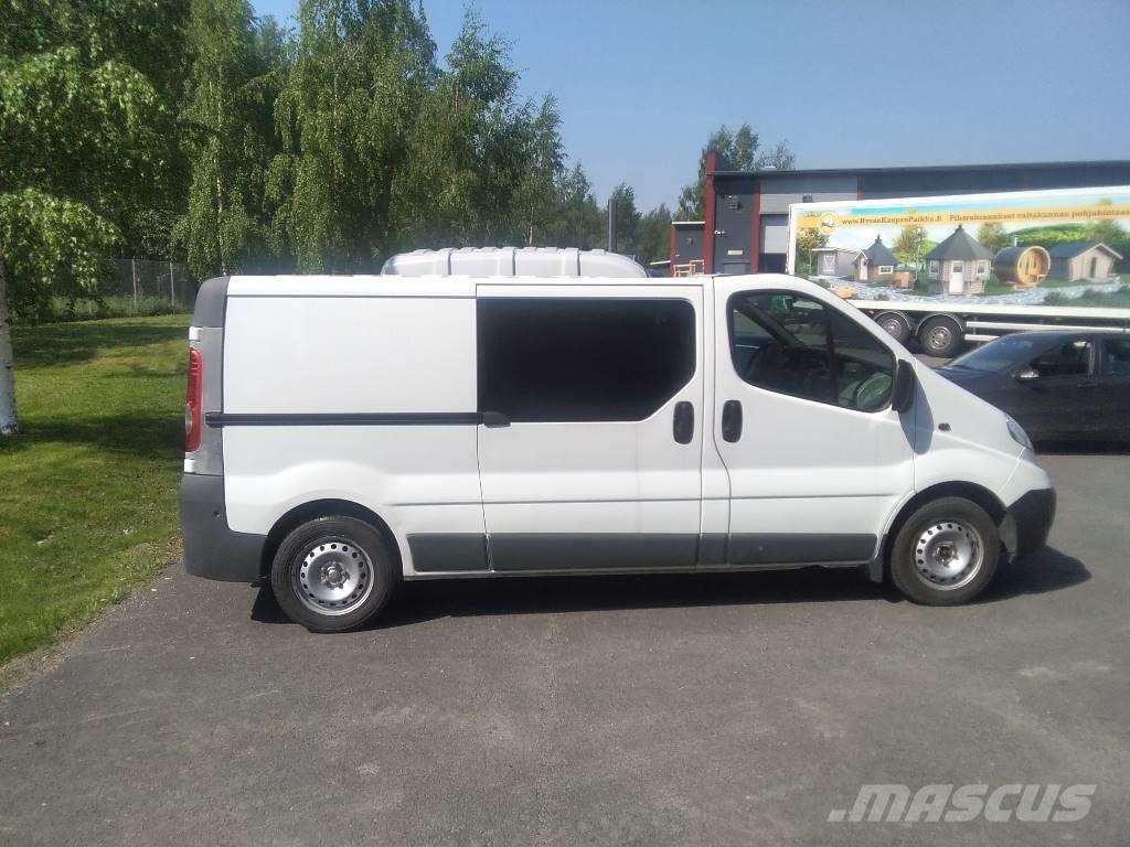 OPEL VIVARO
