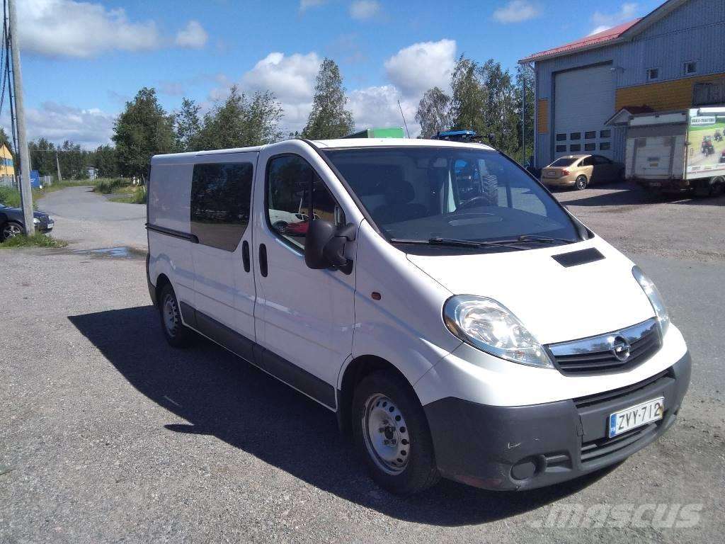 OPEL VIVARO