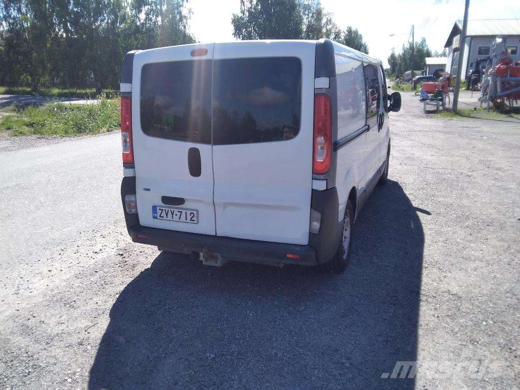 OPEL VIVARO
