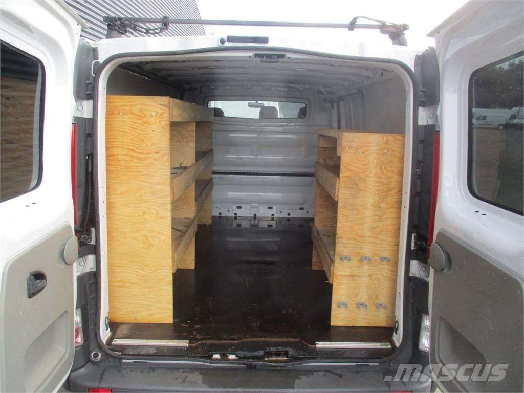 OPEL VIVARO