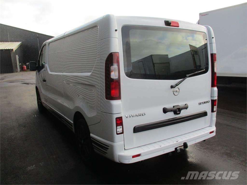 OPEL VIVARO