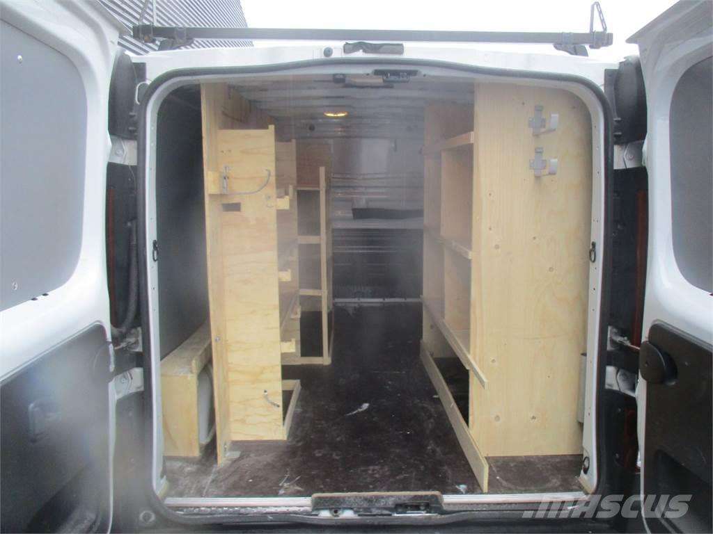 OPEL VIVARO